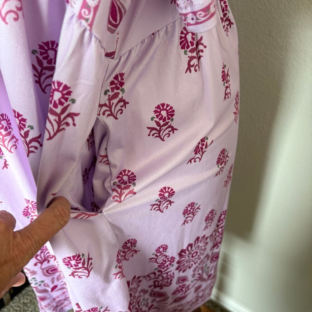 Cripom Boho Floral Border Print Dress – Size Large
Kalftan Muumuu - Picture 4 of 7